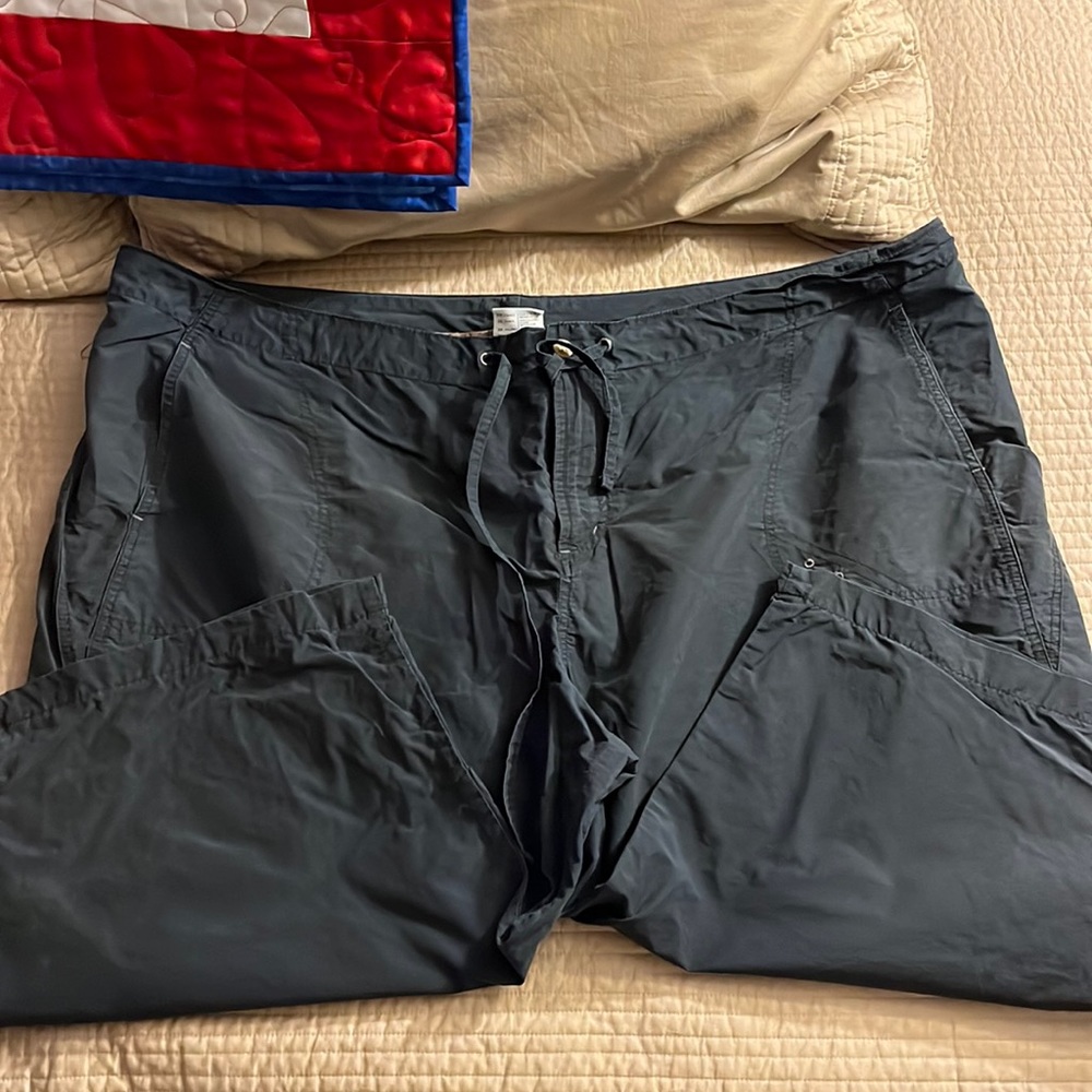 Columbia Cropped Pants